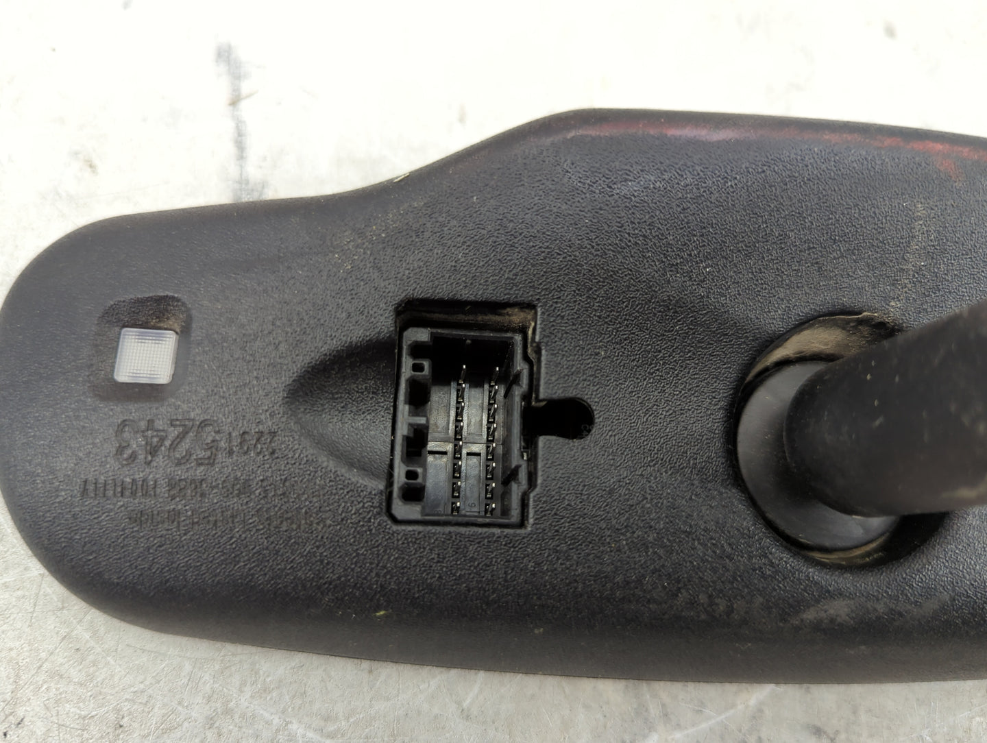 2009-2017 Buick Enclave Interior Rear View Mirror Replacement OEM P/N:22915243 Fits OEM Used Auto Parts - Oemusedautoparts1.