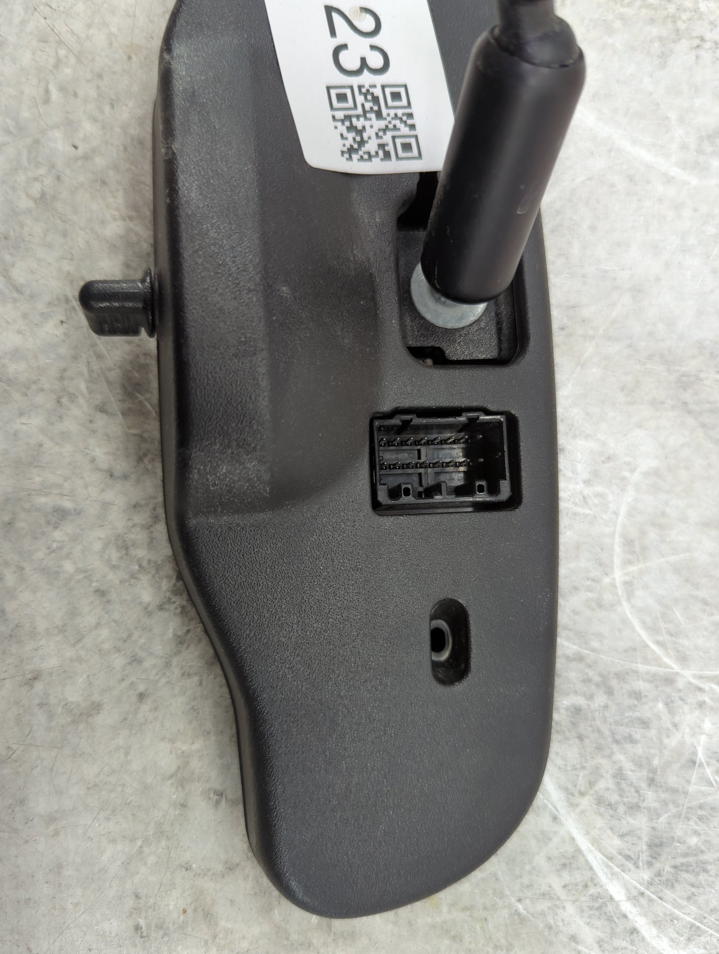 2016 Buick Enclave Interior Rear View Mirror Oem Black - Oemusedautoparts1.com