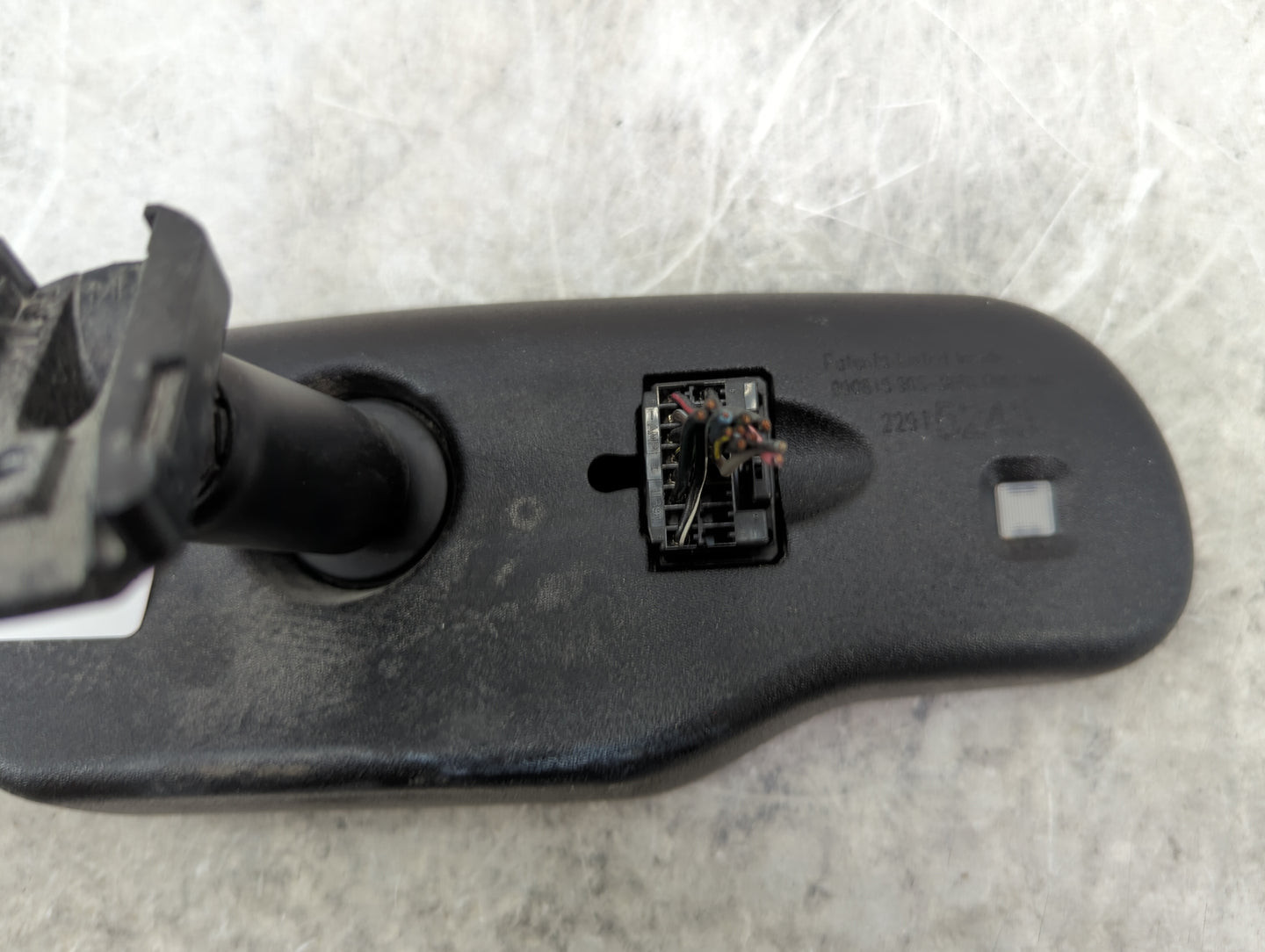 2016 Buick Enclave Interior Rear View Mirror Oem Black - Oemusedautoparts1.com