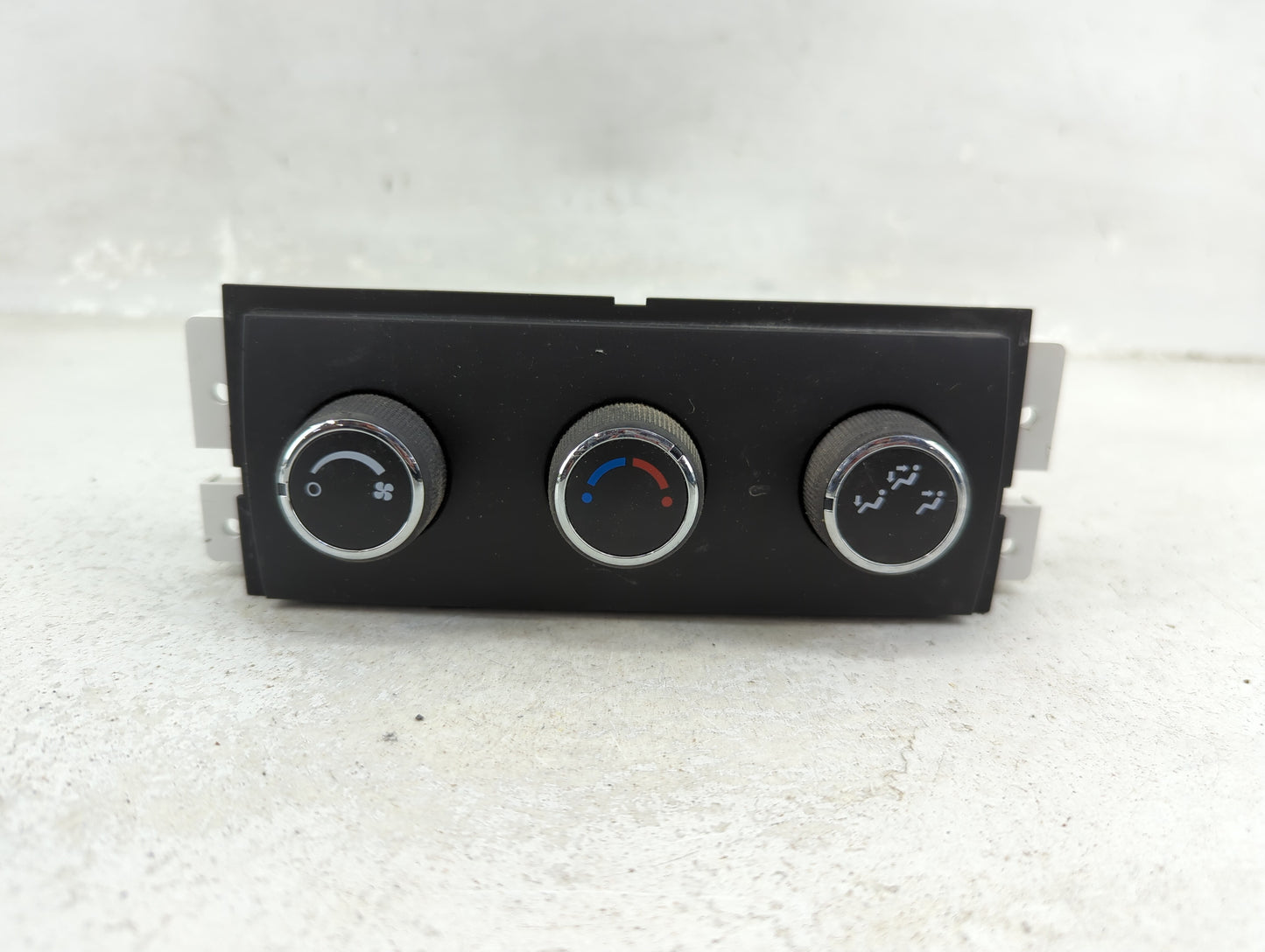2008-2017 Buick Enclave Climate Control Module Temperature AC/Heater Replacement Fits OEM Used Auto Parts - Oemusedautoparts