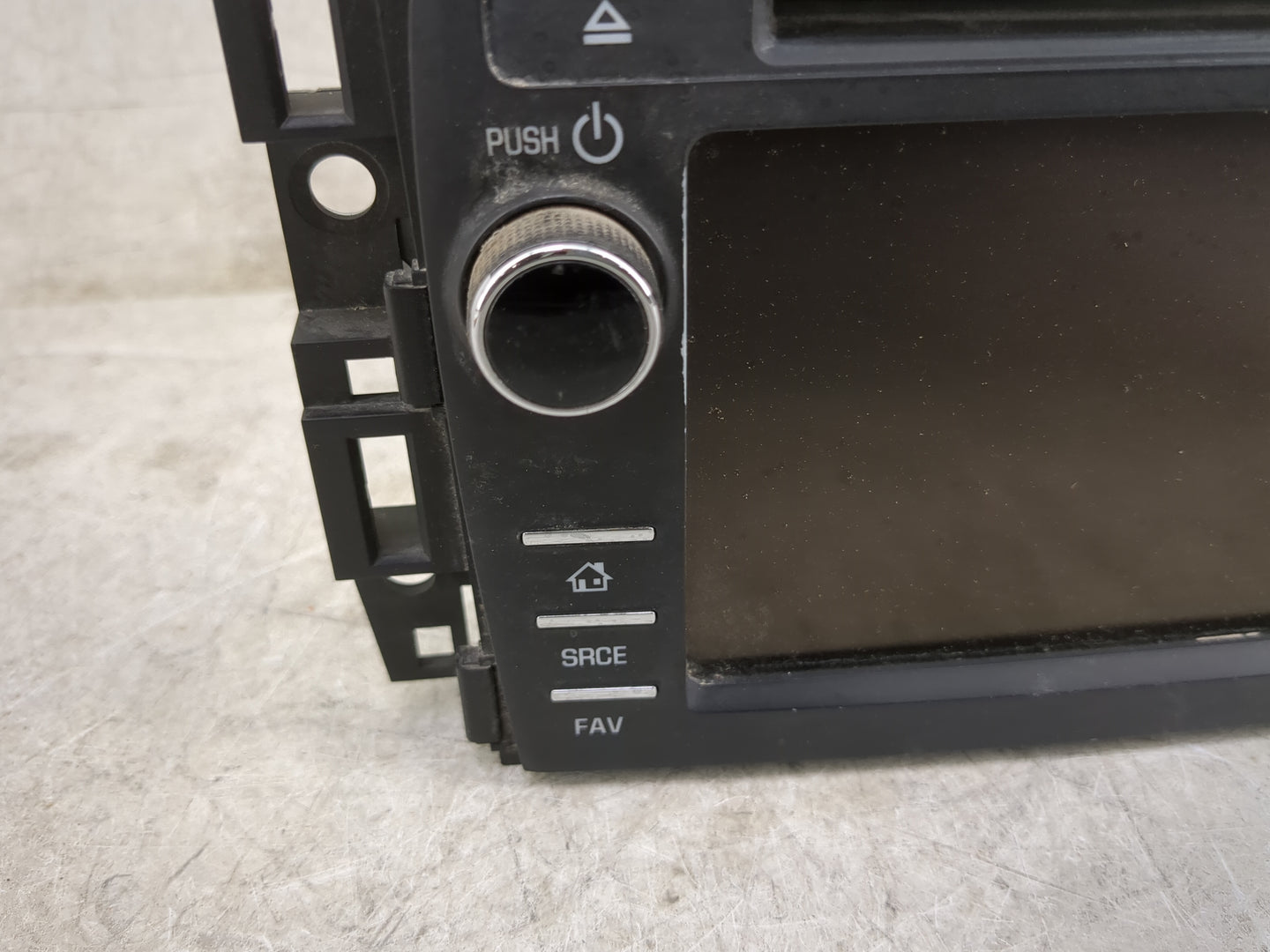 2016 Buick Enclave Radio AM FM Cd Player Receiver Replacement P/N:23227400 Fits OEM Used Auto Parts - Oemusedautoparts1.com