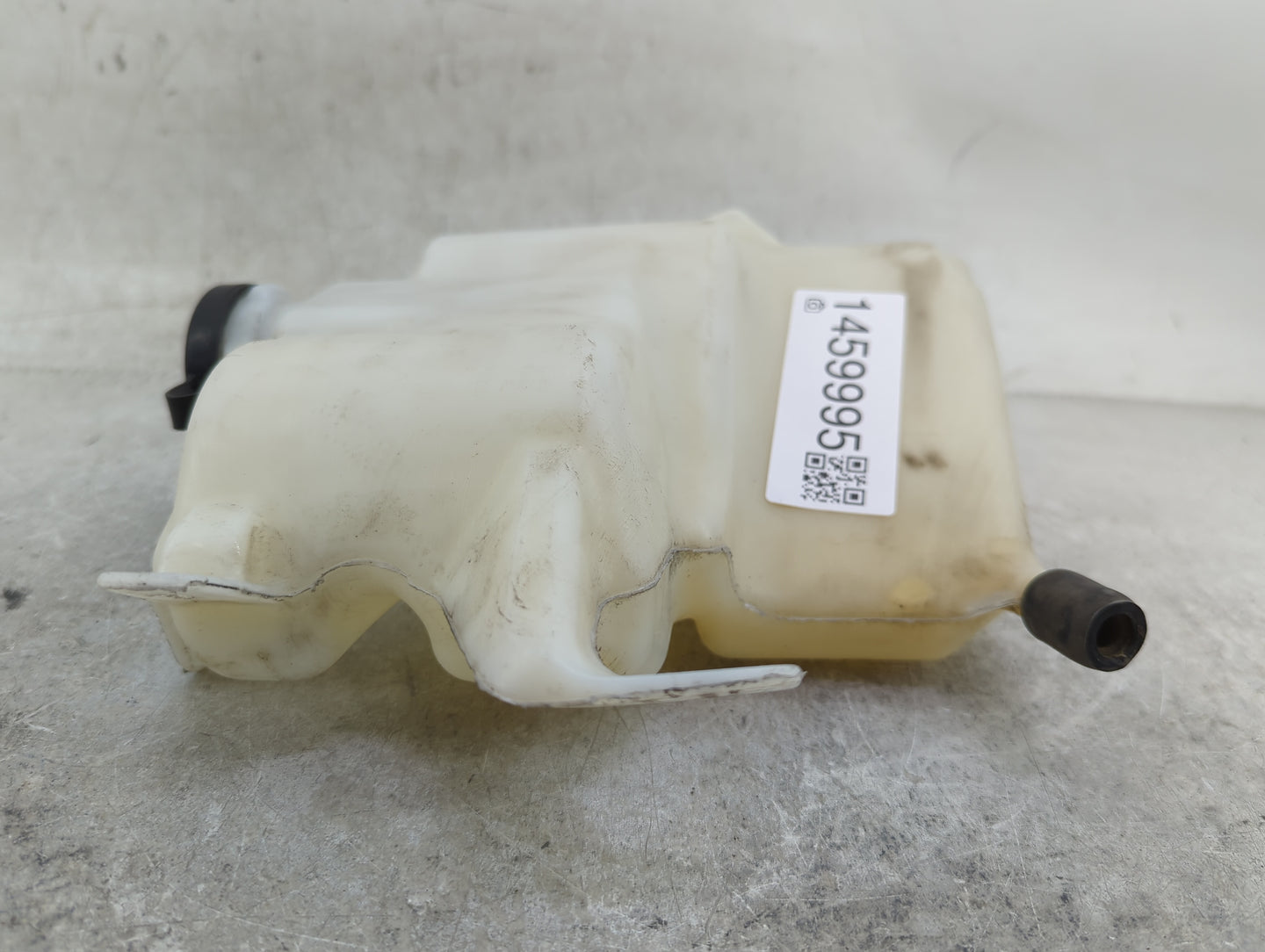 2016 Buick Enclave Radiator Coolant Overflow Expansion Tank Bottle - Oemusedautoparts1.com