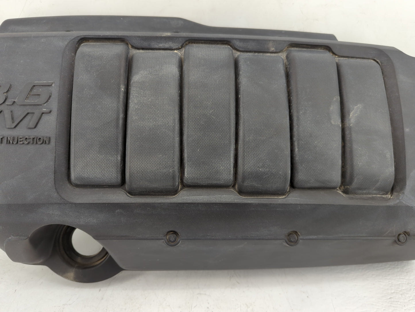2016 Buick Enclave Engine Cover 1460620 - Oemusedautoparts1.com