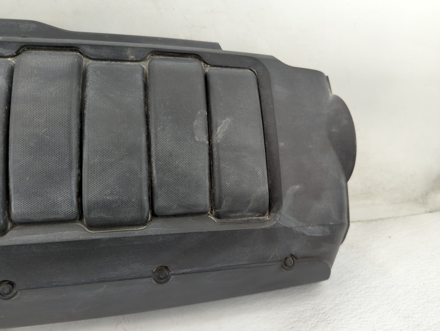 2016 Buick Enclave Engine Cover 1460620 - Oemusedautoparts1.com