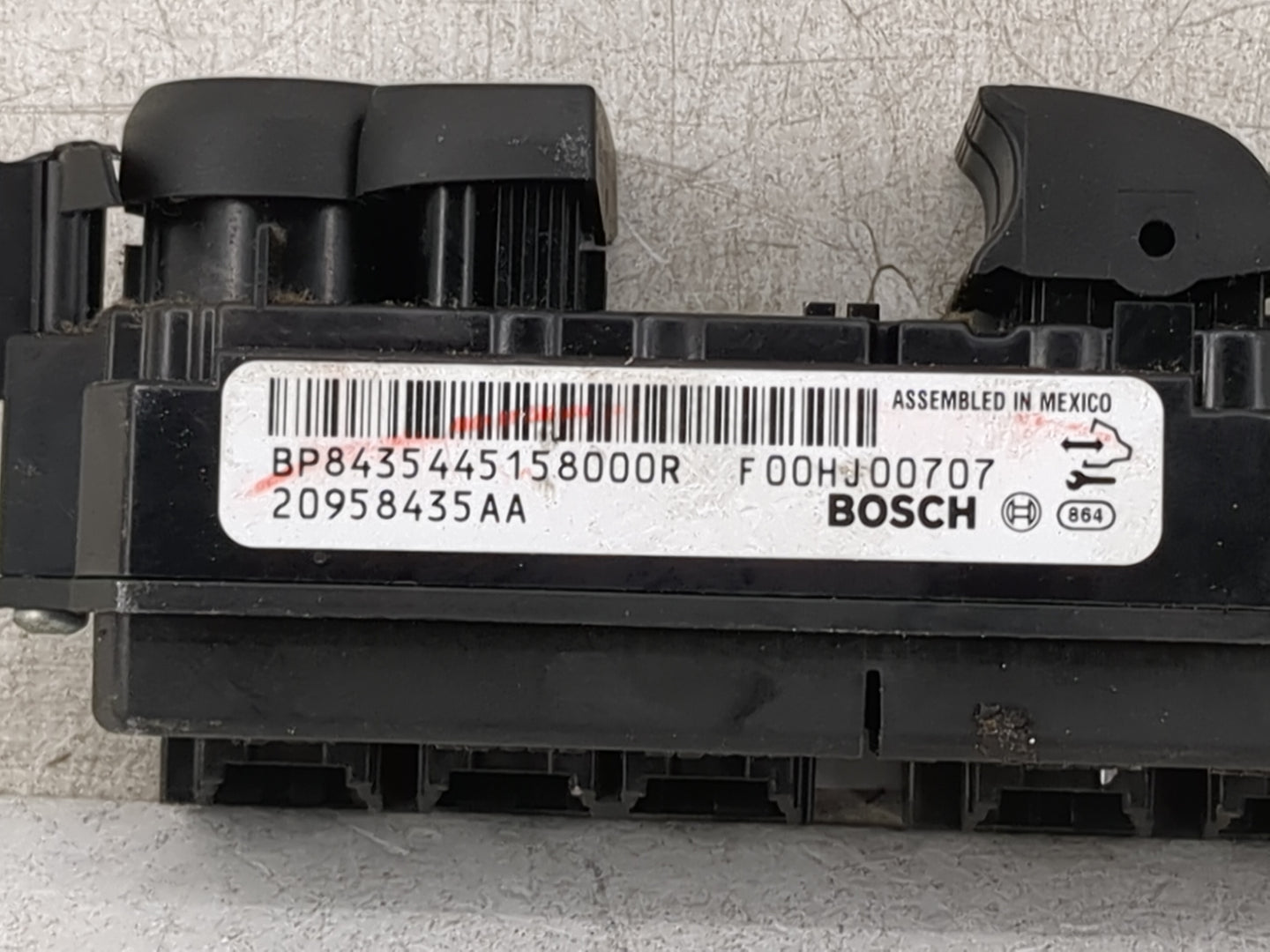 2010-2017 Buick Enclave Master Power Window Switch Replacement Driver Side Left P/N:BP8435445158000R F00HJ00707 Fits OEM Use