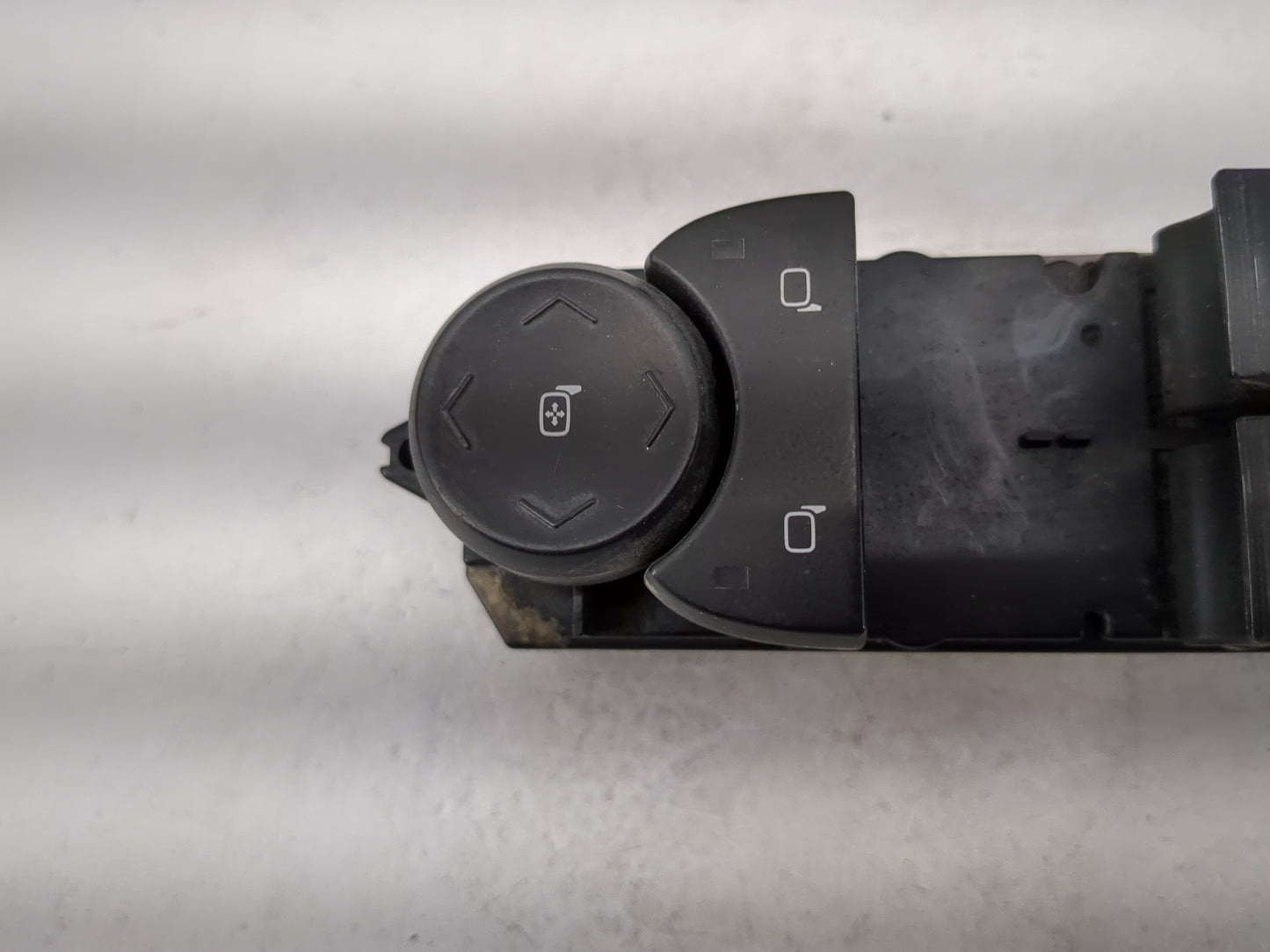 2010-2017 Buick Enclave Master Power Window Switch Replacement Driver Side Left P/N:20958435AA BP84354461070019 Fits OEM Use