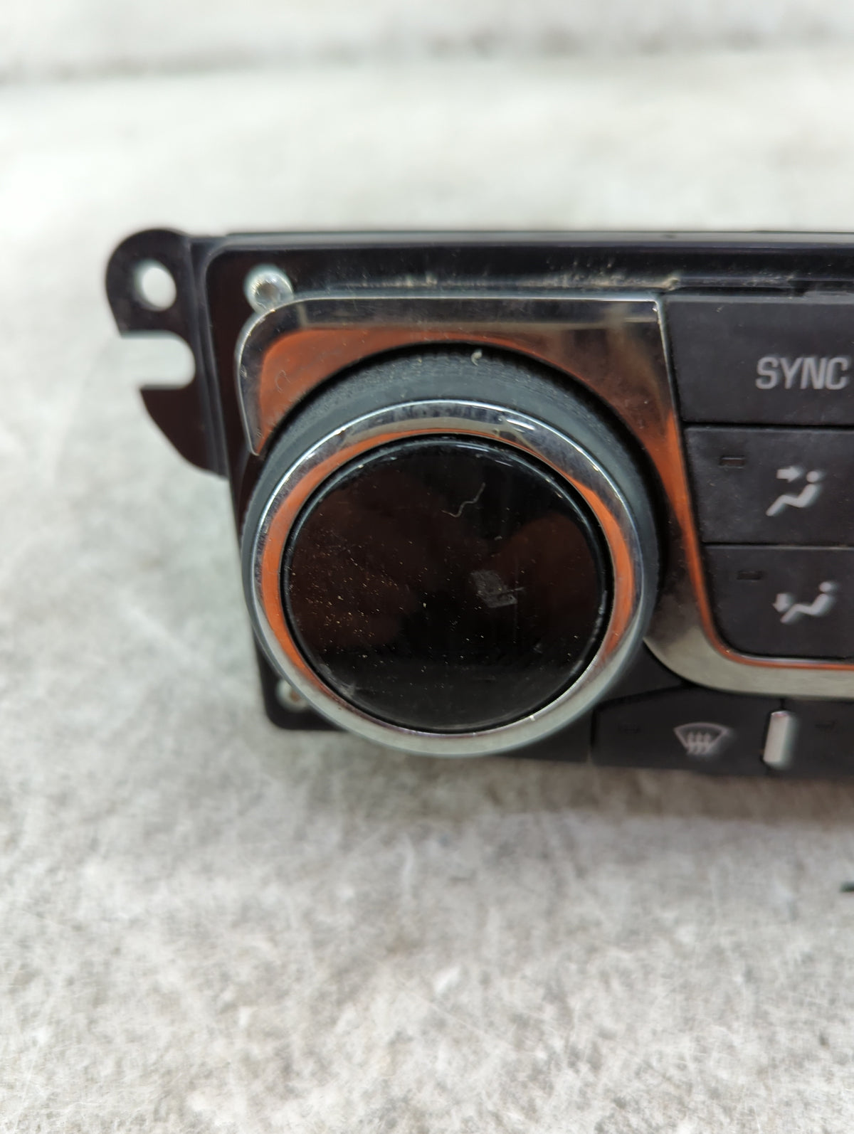 2013-2017 Buick Enclave Climate Control Module Temperature AC/Heater Replacement P/N:23251328 3239800000000X Fits OEM Used A