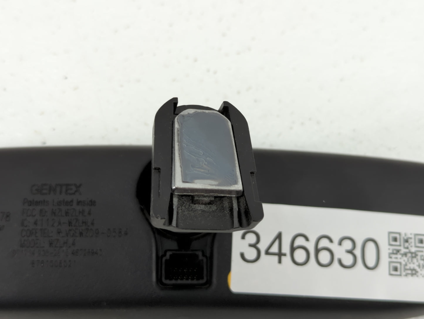 2009-2017 Buick Enclave Interior Rear View Mirror Replacement OEM P/N:E11026378 15816792 Fits OEM Used Auto Parts - Oemuseda