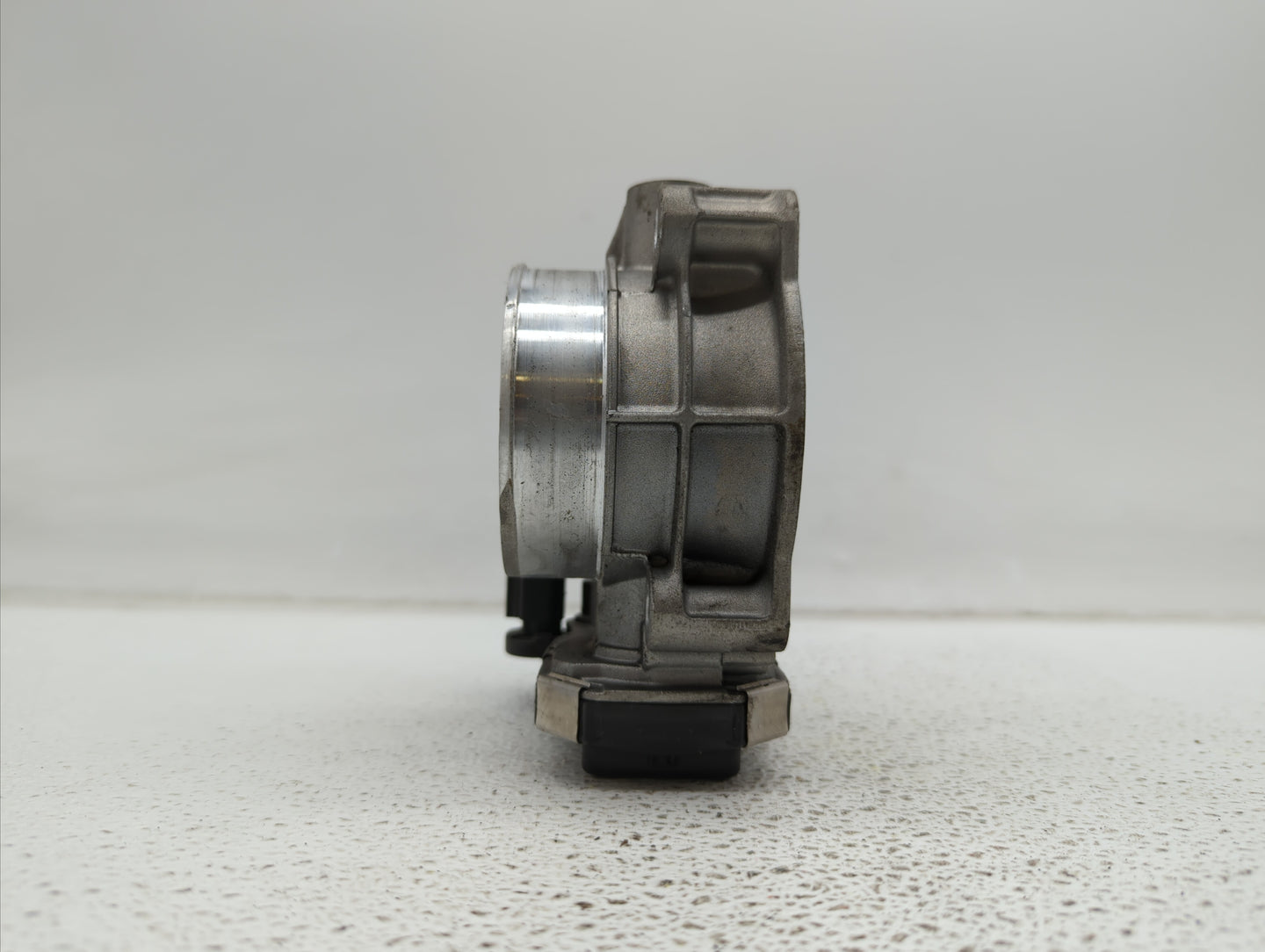 2012-2018 Buick Enclave Throttle Body P/N:12632172BA 12670981AA Fits Fits 2012 2013 2014 2015 2016 2017 2018 2019 OEM Used A