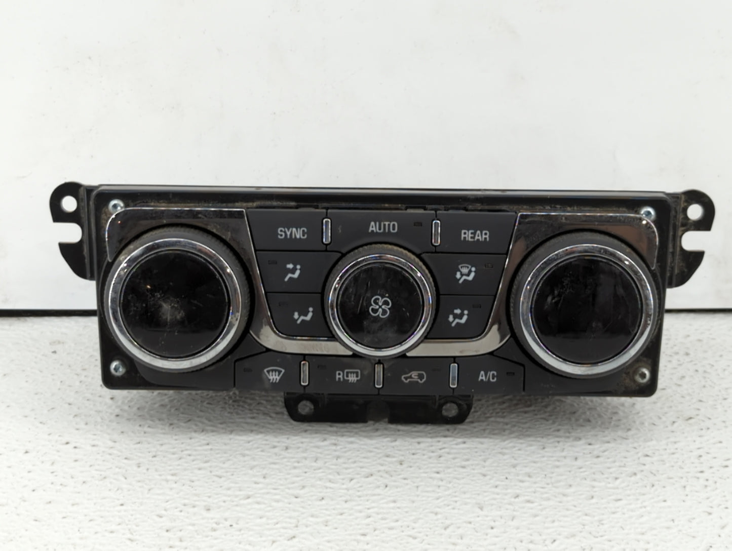 2013-2017 Buick Enclave Climate Control Module Temperature AC/Heater Replacement P/N:2144382 23251328 Fits OEM Used Auto Par
