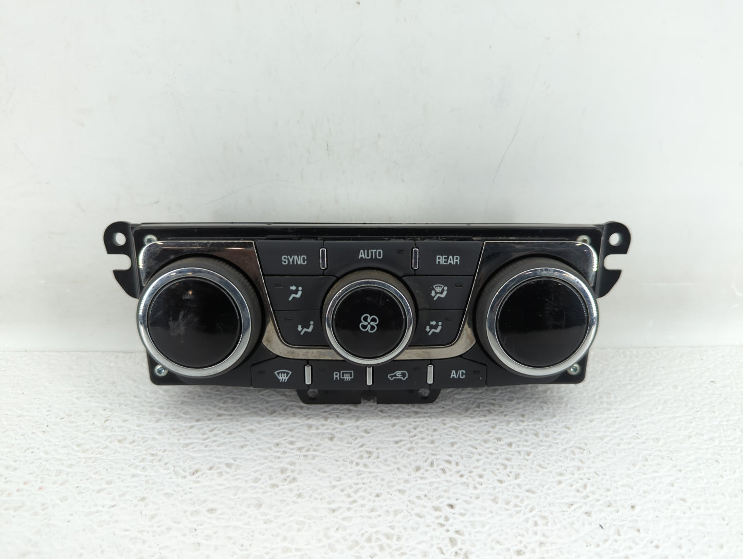 2013-2017 Buick Enclave Climate Control Module Temperature AC/Heater Replacement P/N:23158335 23251328 Fits OEM Used Auto Pa