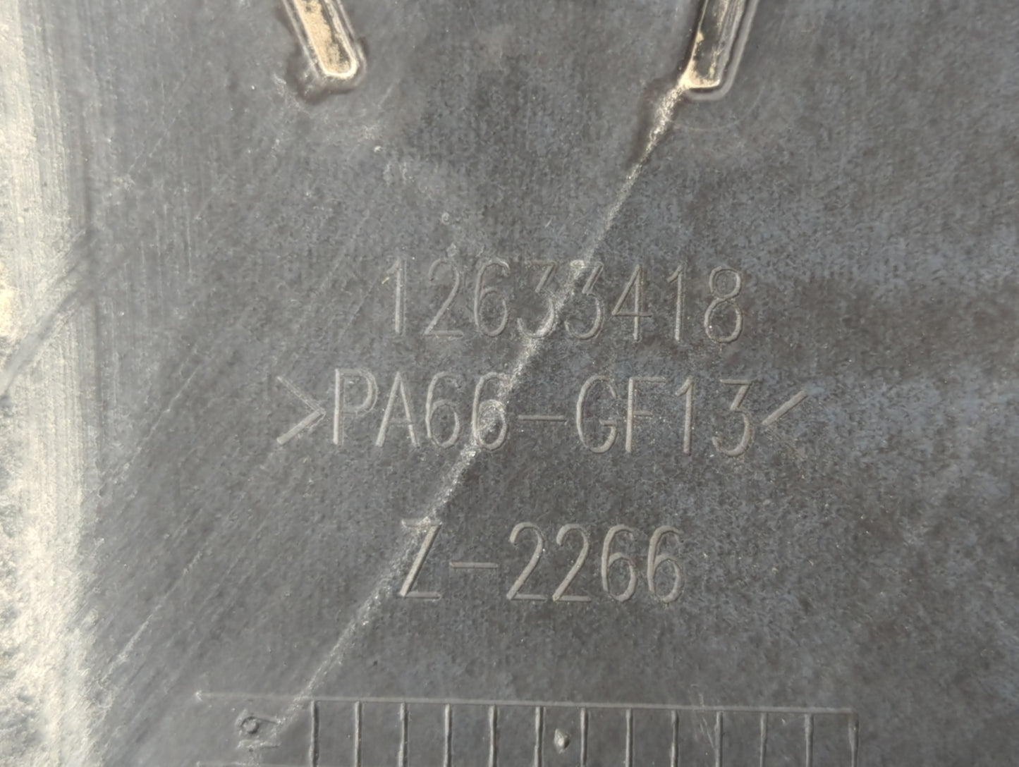 2016 Buick Enclave Engine Cover - Oemusedautoparts1.com