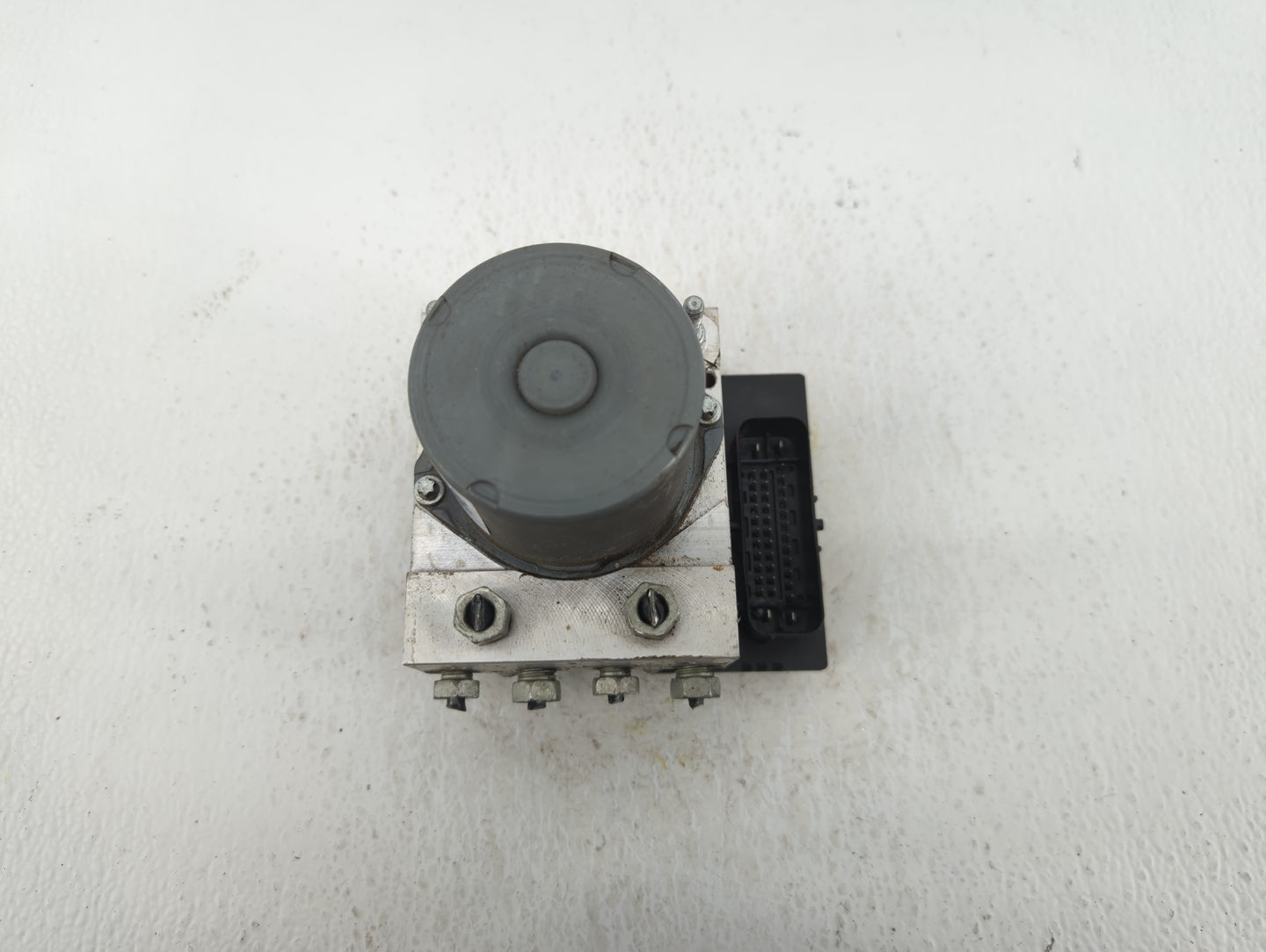2012-2017 Buick Enclave ABS Pump Control Module Replacement P/N:23276842 Fits Fits 2012 2013 2014 2015 2016 2017 OEM Used Au