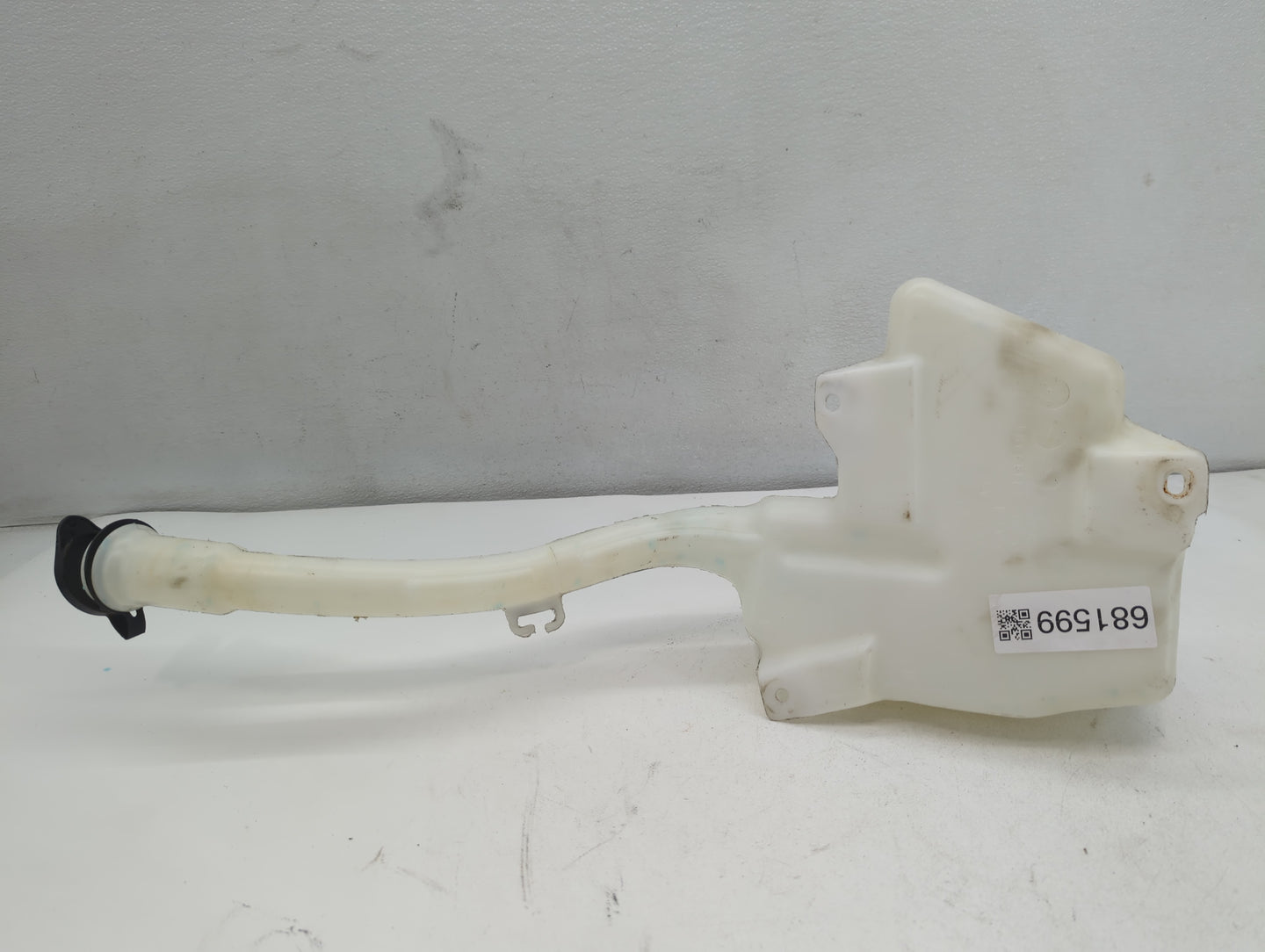 2010-2017 Buick Enclave Windshield Washer Fluid Reservoir Bottle Oem - Oemusedautoparts1.com