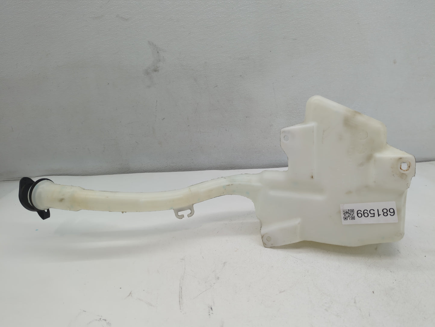 2010-2017 Buick Enclave Windshield Washer Fluid Reservoir Bottle Oem - Oemusedautoparts1.com