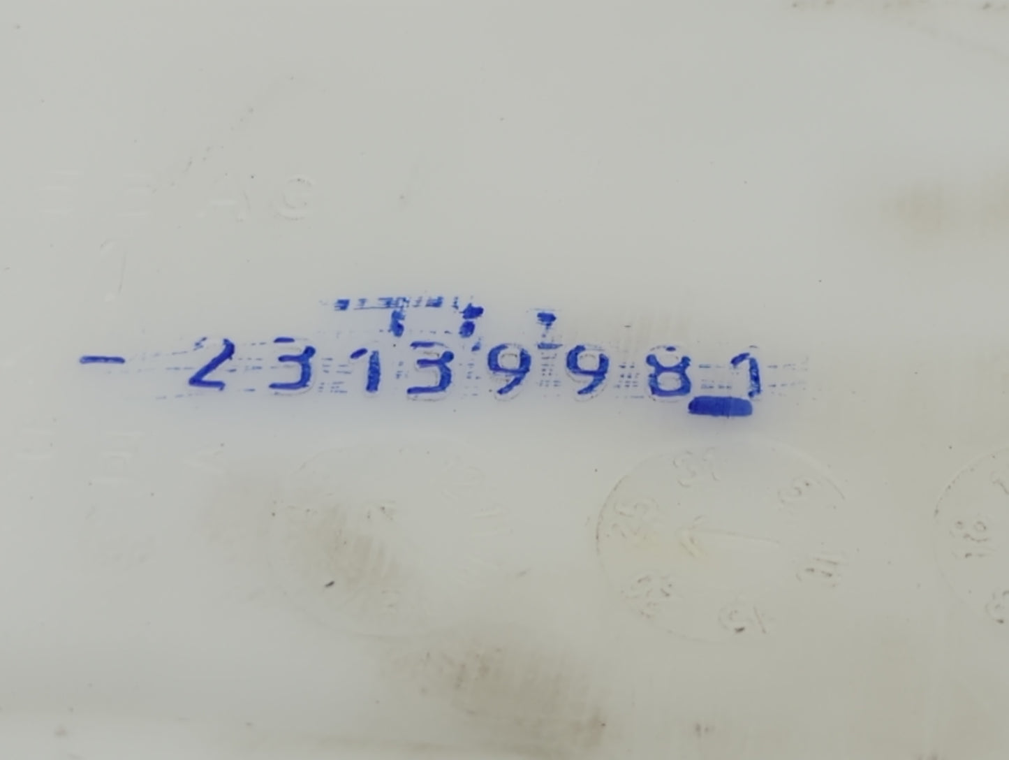 2010-2017 Buick Enclave Windshield Washer Fluid Reservoir Bottle Oem - Oemusedautoparts1.com