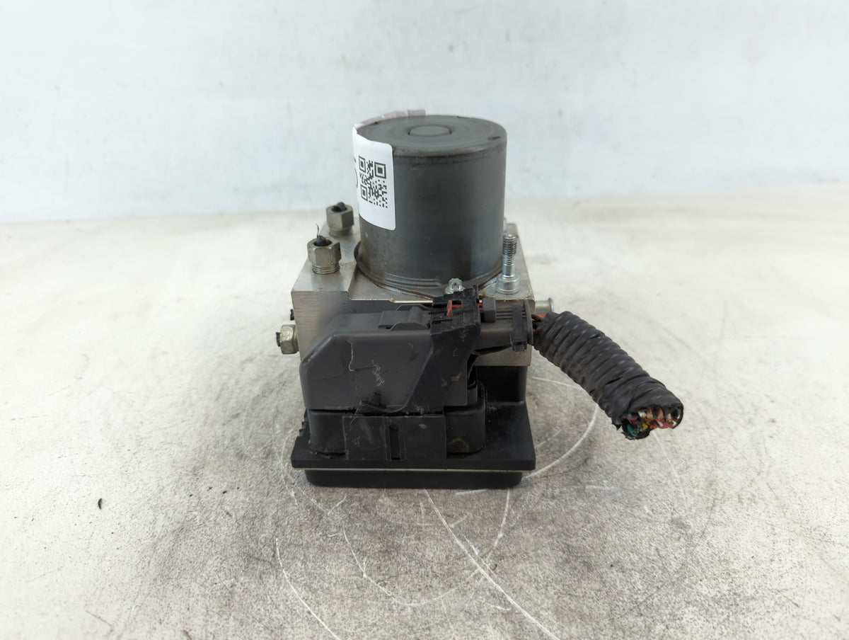 2012-2017 Buick Enclave Anti-Lock Brake ABS Pump Module Actuator OEM P/N:23407415 0 265 252 847 Fits OEM Used Auto Parts - O