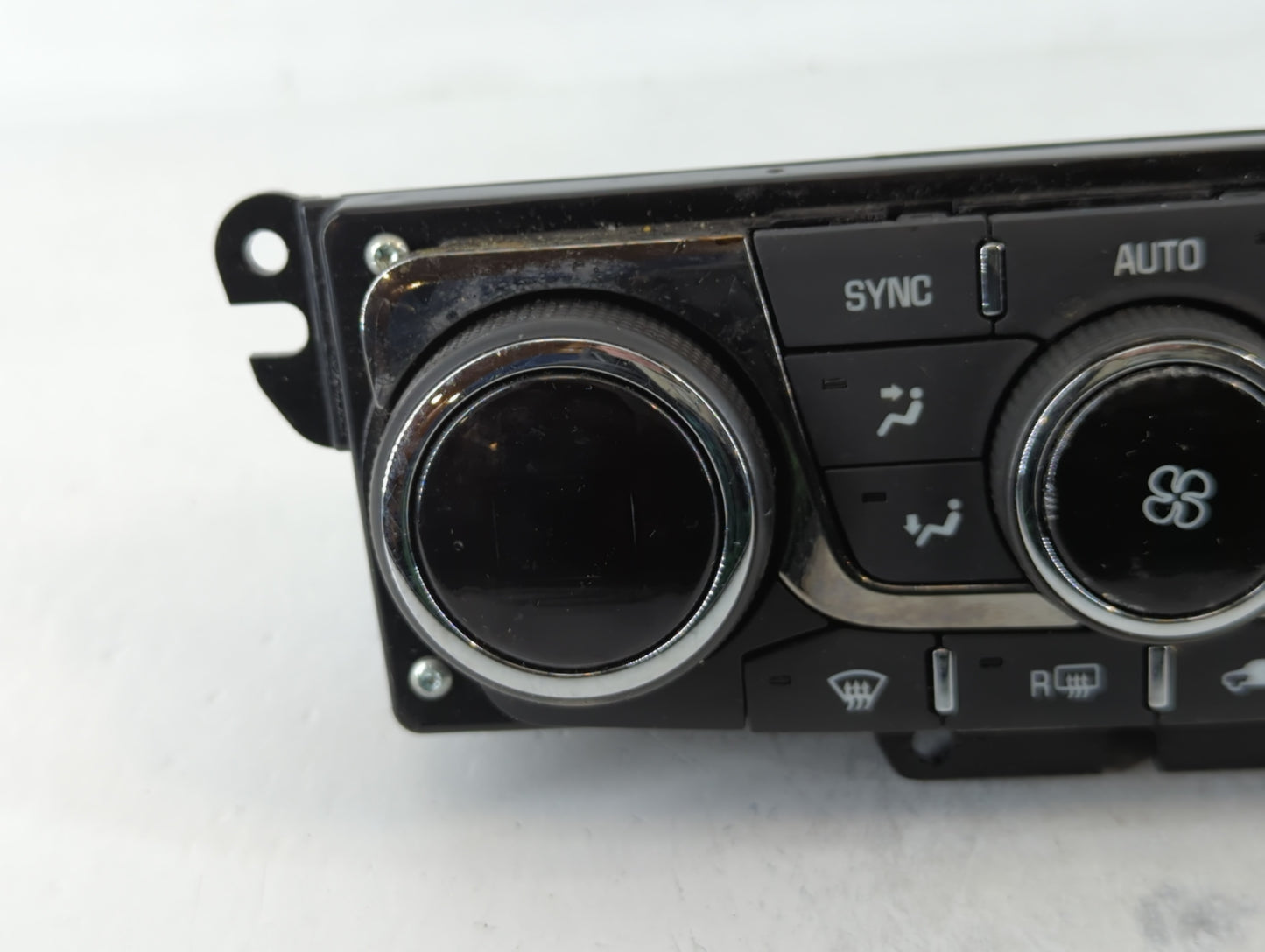 2013-2017 Buick Enclave Climate Control Module Temperature AC/Heater Replacement P/N:2351328 Fits Fits 2013 2014 2015 2016 2