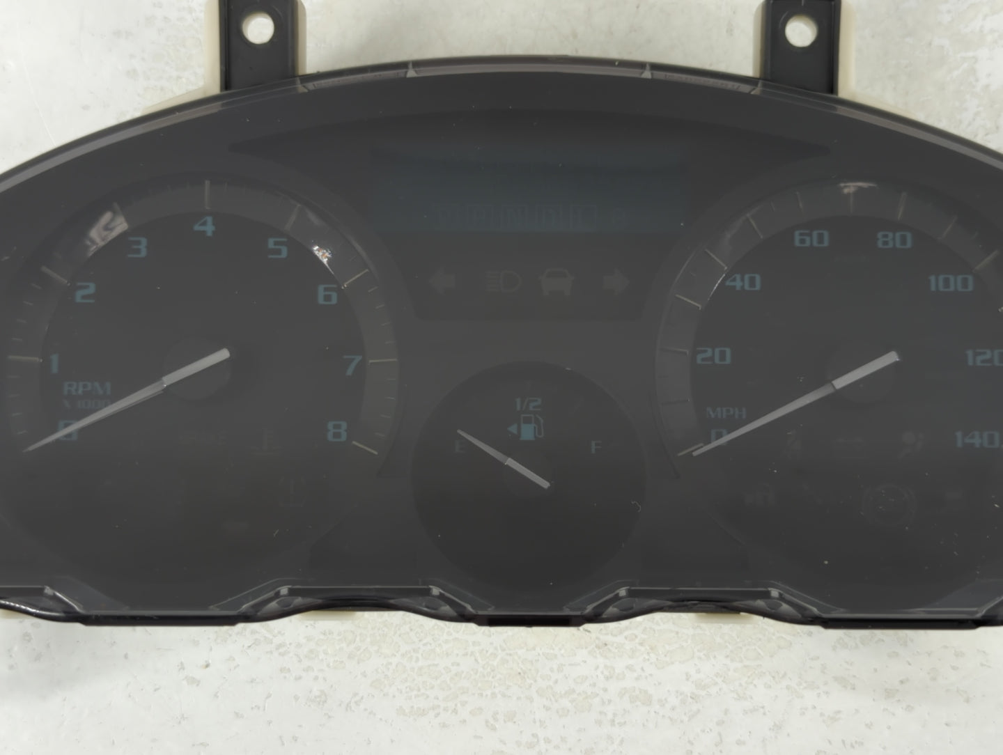 2014-2017 Buick Enclave Instrument Cluster Speedometer Gauges P/N:23172983 Fits Fits 2014 2015 2016 2017 OEM Used Auto Parts