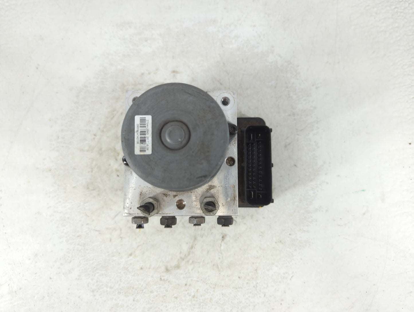 2016 Buick Encore ABS Pump Control Module Replacement P/N:42403007 Fits OEM Used Auto Parts - Oemusedautoparts1.com