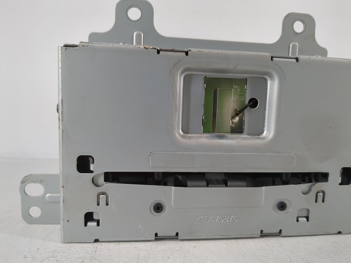 2015-2016 Buick Encore Radio AM FM Cd Player Receiver Replacement P/N:84022548 Fits Fits 2014 2015 2016 2017 OEM Used Auto P