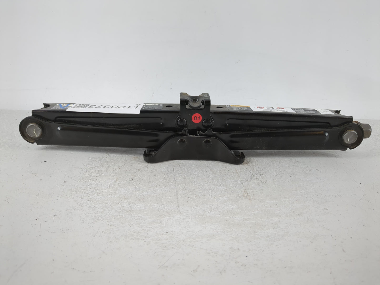 2016 Buick Encore Spare Scissor Car Jack 1123373 - Oemusedautoparts1.com