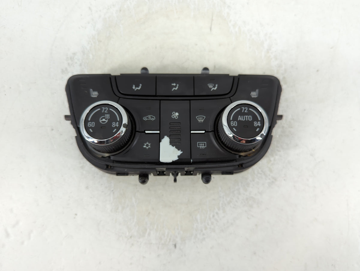 2016 Buick Encore Radio AM FM Cd Player Receiver Replacement P/N:22944958 OEM Used Auto Parts - Oemusedautoparts1.com