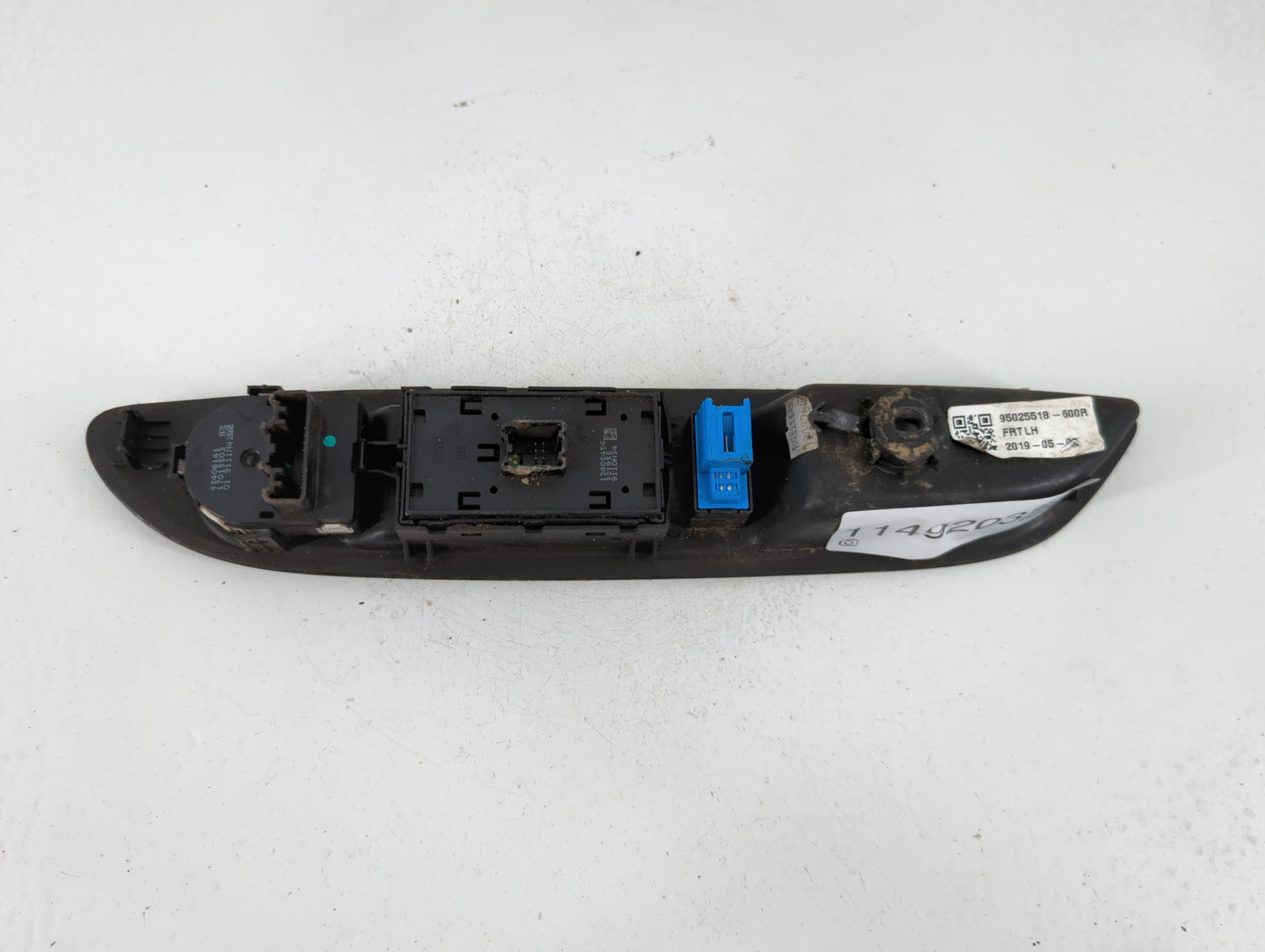 2013-2016 Buick Encore Master Power Window Switch Replacement Driver Side Left P/N:95025518 Fits Fits 2013 2014 2015 2016 OE