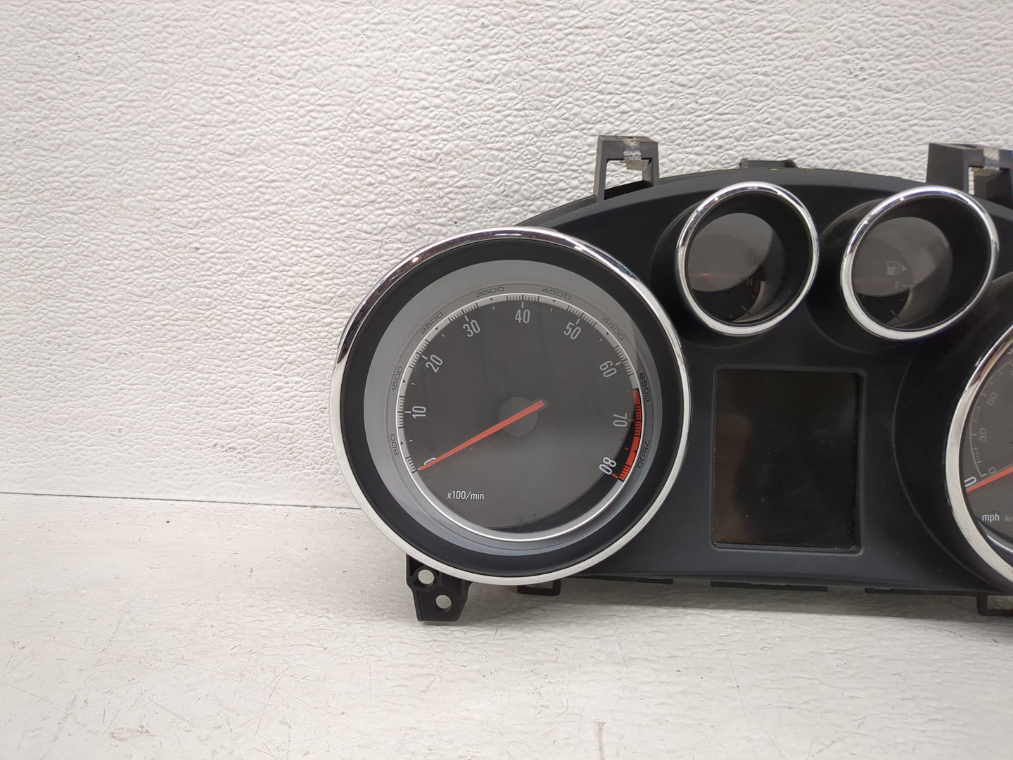 2016 Buick Encore Instrument Cluster Speedometer Gauges P/N:42347914 Fits OEM Used Auto Parts - Oemusedautoparts1.com