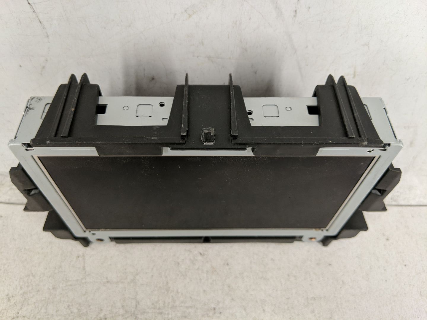 2016 Buick Encore Radio AM FM Cd Player Receiver Replacement Fits OEM Used Auto Parts - Oemusedautoparts1.com