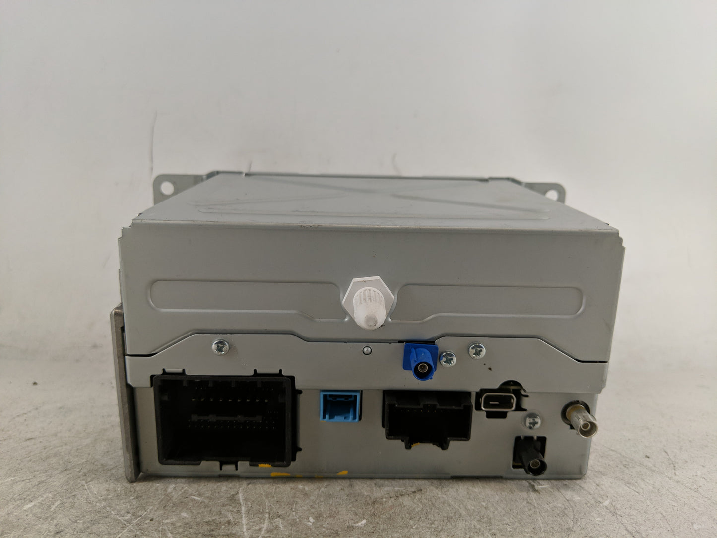 2015-2016 Buick Encore Radio AM FM Cd Player Receiver Replacement P/N:84027468 Fits Fits 2015 2016 2017 2019 OEM Used Auto P