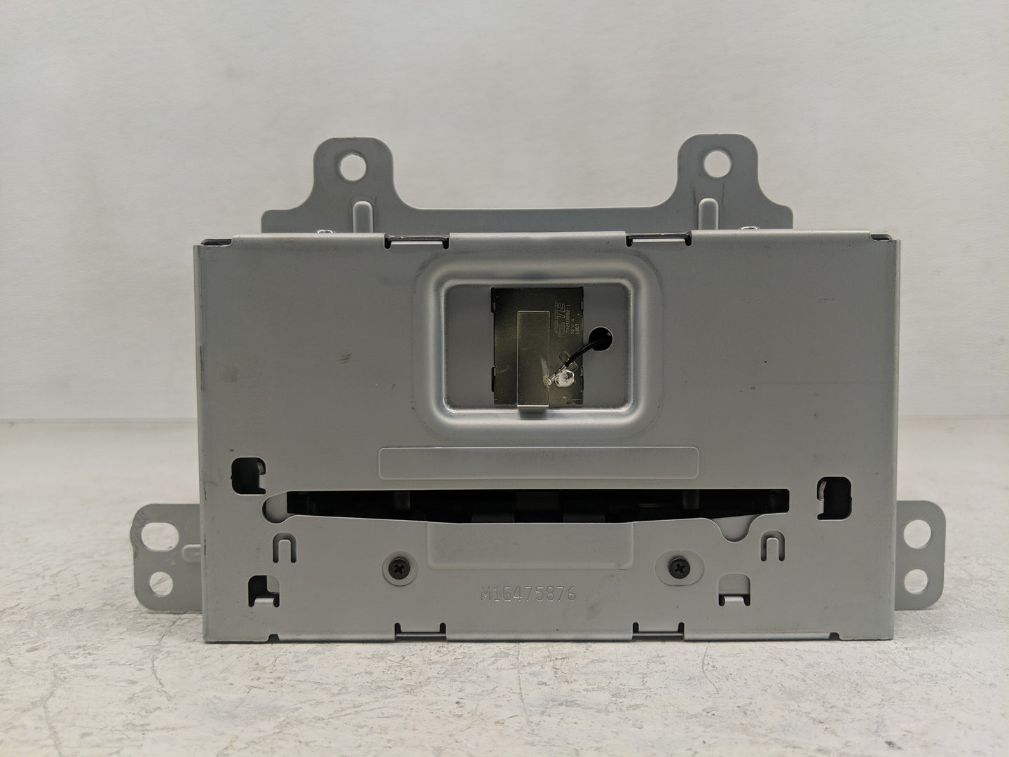 2016 Buick Encore Radio AM FM Cd Player Receiver Replacement P/N:M1G475876 216B-GA130COLRNS, 84026635 Fits Fits 2017 OEM Use