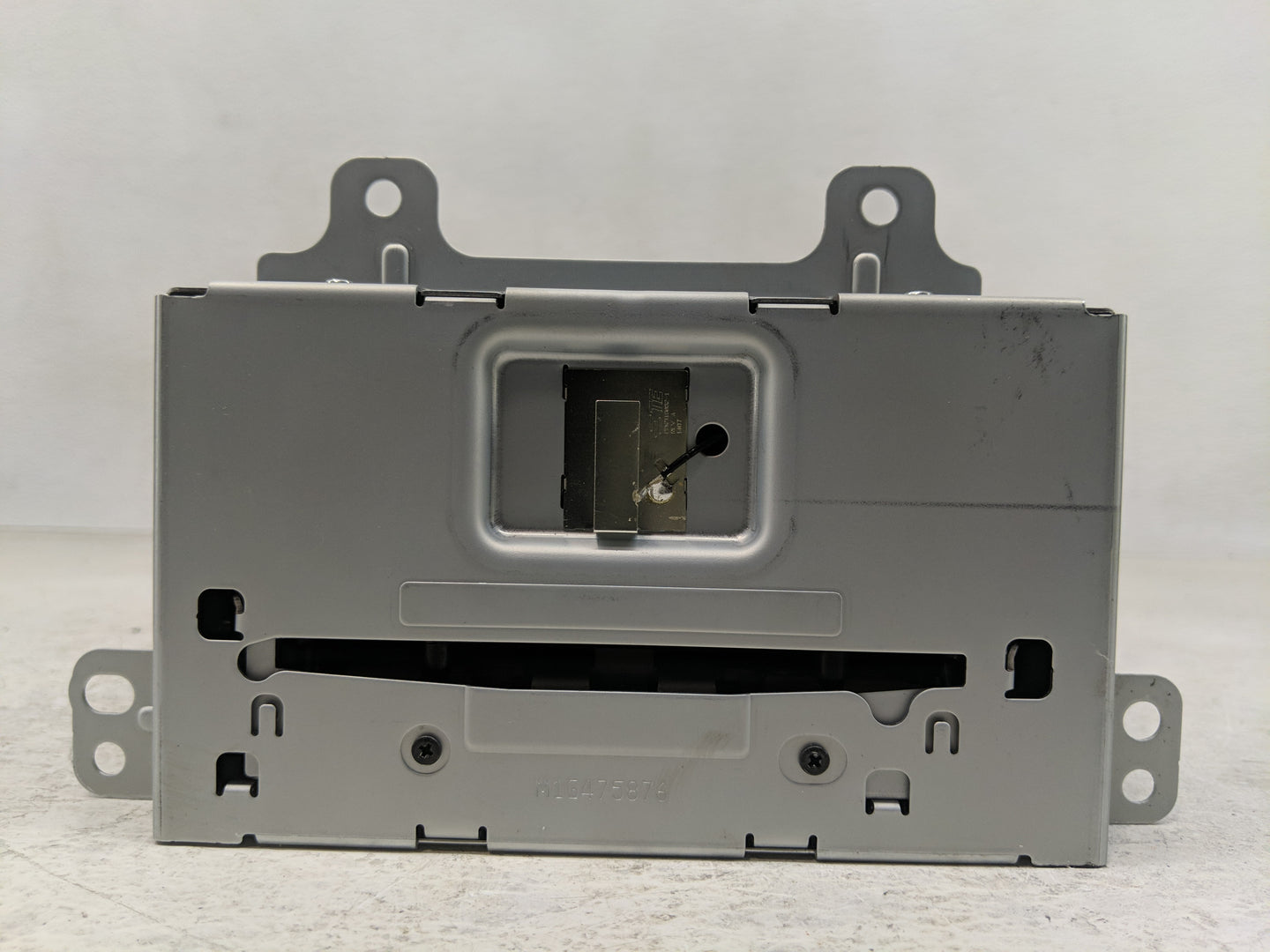 2015-2016 Buick Encore Radio AM FM Cd Player Receiver Replacement P/N:84027468 Fits Fits 2015 2016 2017 2019 OEM Used Auto P