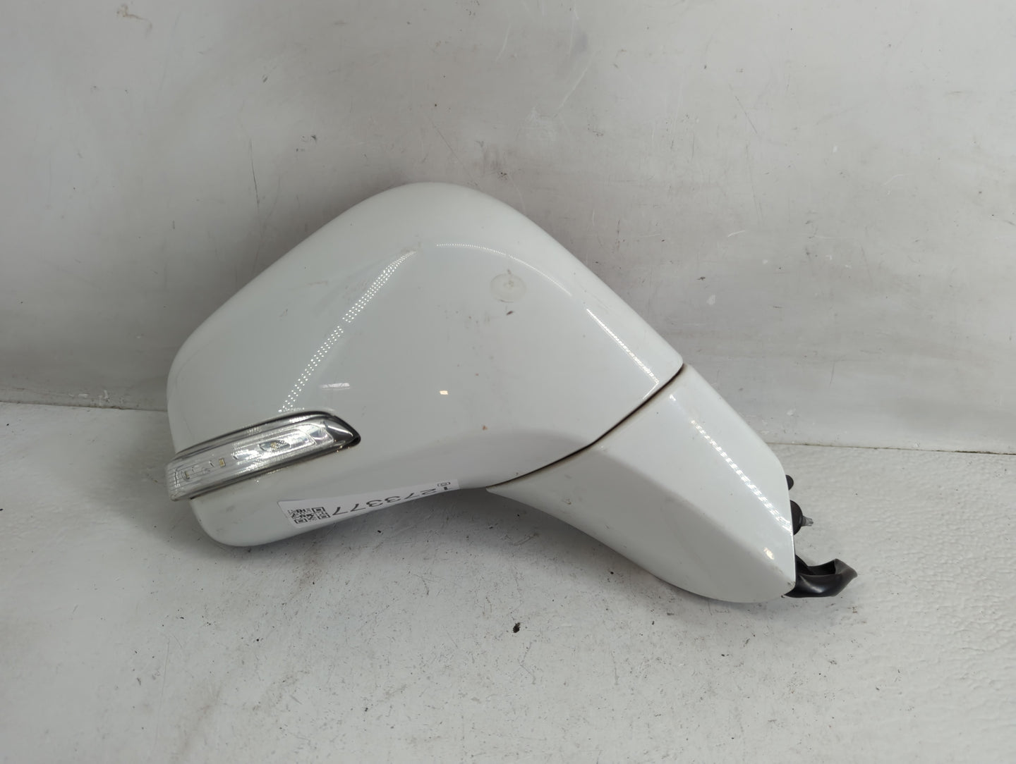 2016 Buick Encore Side Mirror Replacement Passenger Right View Door Mirror P/N:42402B9 E9026673 Fits OEM Used Auto Parts - O