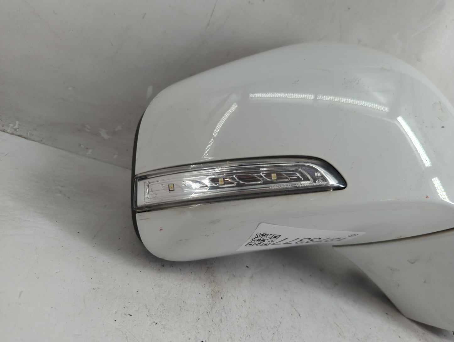 2016 Buick Encore Side Mirror Replacement Passenger Right View Door Mirror P/N:42402B9 E9026673 Fits OEM Used Auto Parts - O