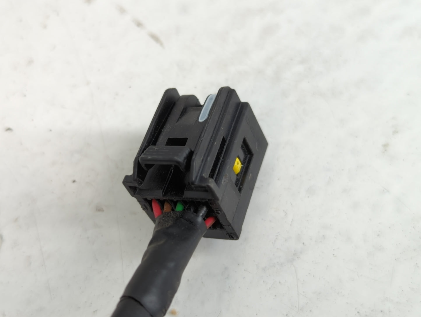 2016 Buick Encore Side Mirror Replacement Passenger Right View Door Mirror P/N:42402B9 E9026673 Fits OEM Used Auto Parts - O