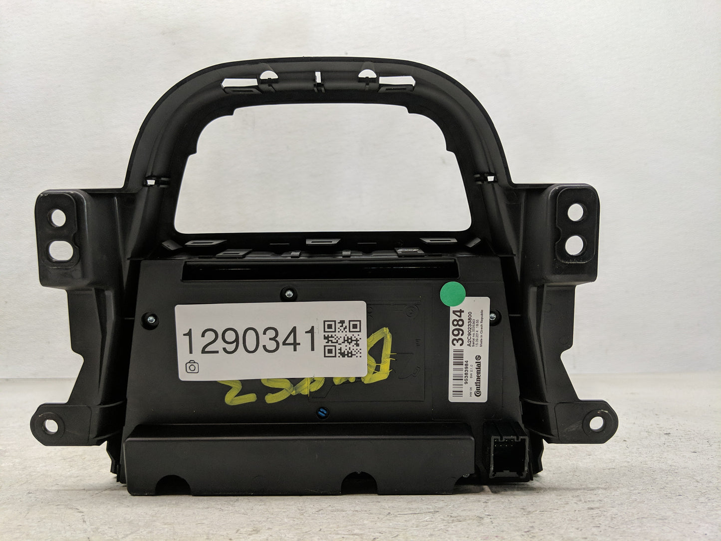 2013-2016 Buick Encore Radio Control Panel - Oemusedautoparts1.com