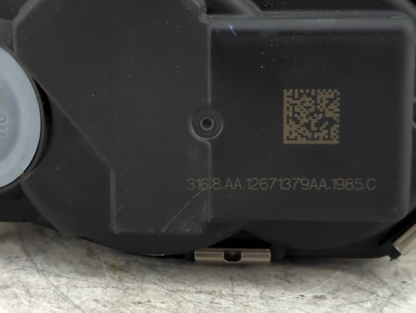 2016-2021 Buick Encore Throttle Body P/N:12671379AA Fits Fits 2016 2017 2018 2019 2020 2021 2022 OEM Used Auto Parts - Oemus