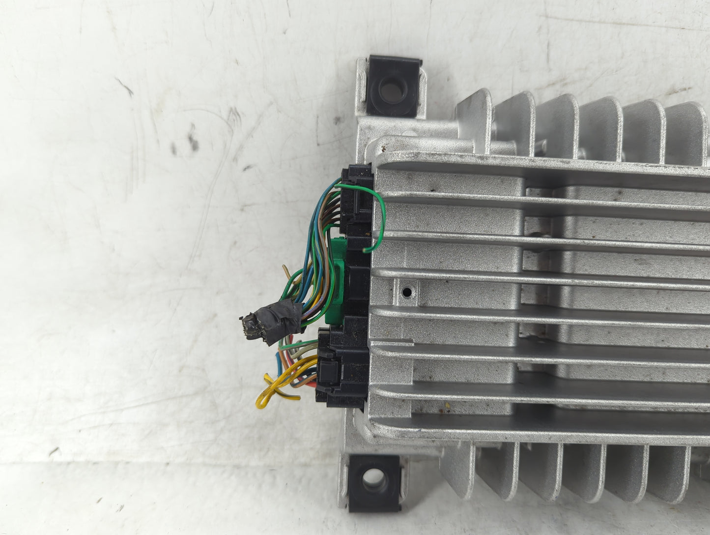 2016 Buick Encore Radio AM FM Cd Player Receiver Replacement P/N:42338477 Fits OEM Used Auto Parts - Oemusedautoparts1.com