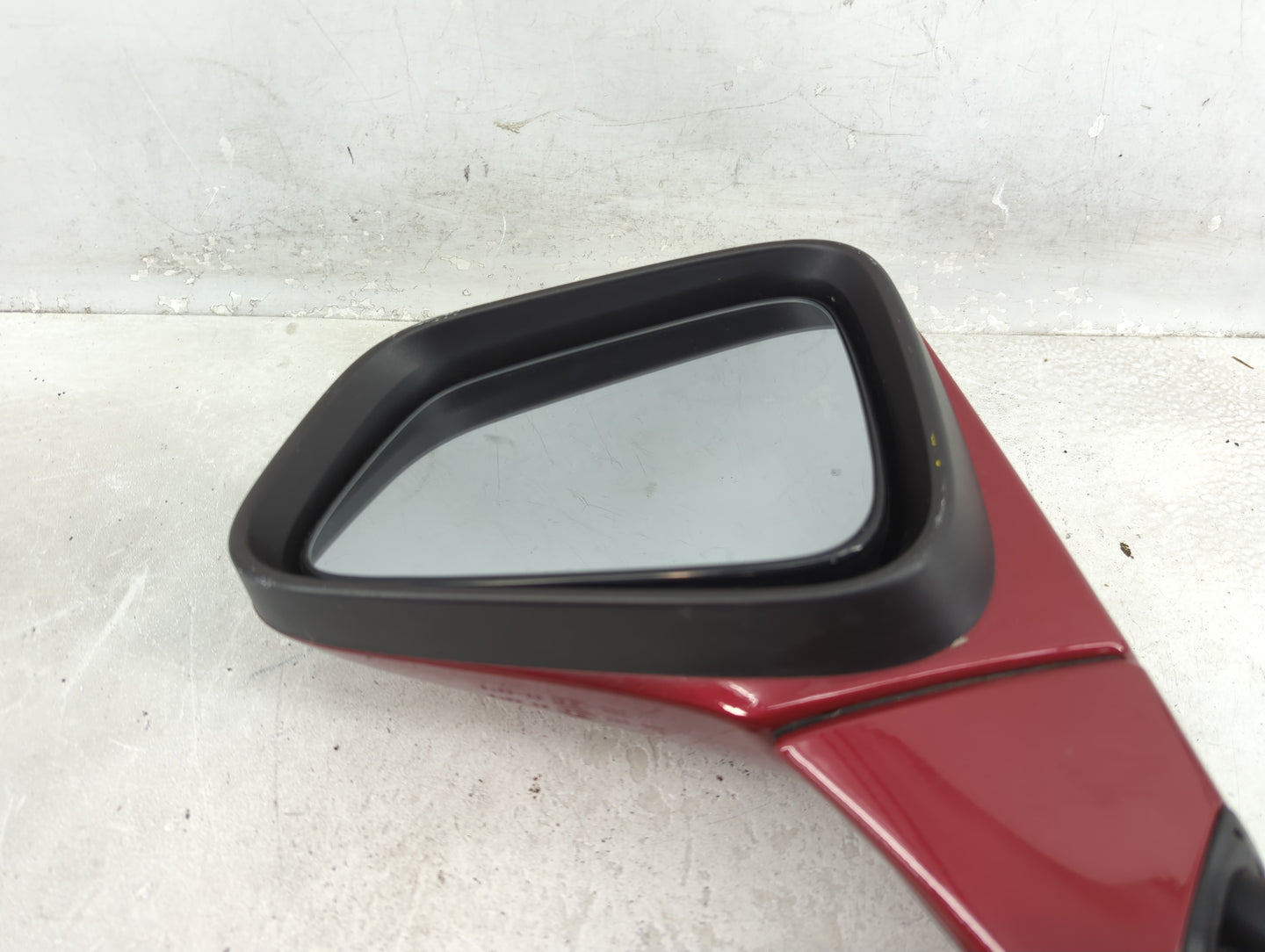 2015-2016 Buick Encore Driver Side View Mirror - Left Door Mirror OEM Used - Oemusedautoparts1.com