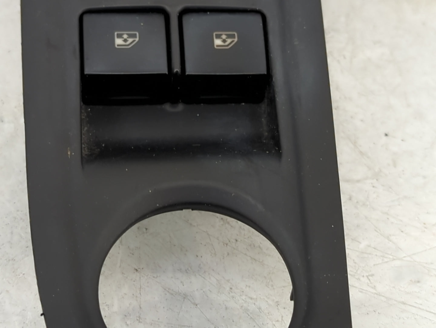 2016 Buick Encore Master Power Window Switch Replacement Driver Side Left P/N:95025518-600R Fits Fits 2015 2017 OEM Used Aut