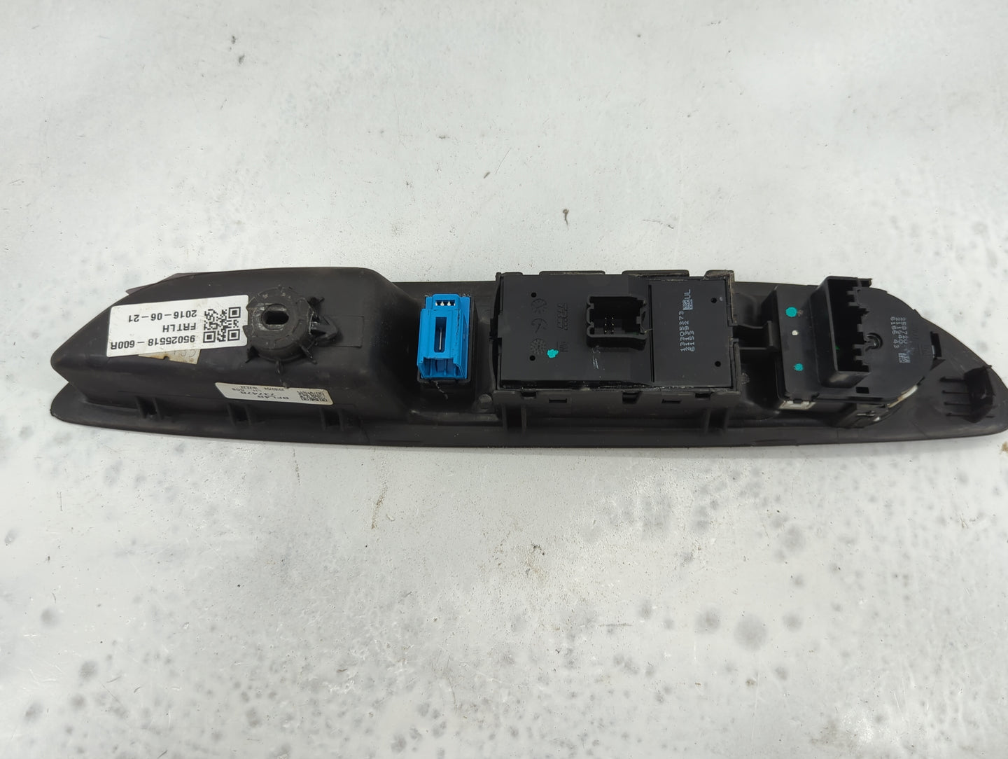 2016 Buick Encore Master Power Window Switch Replacement Driver Side Left P/N:95025518-600R Fits Fits 2015 2017 OEM Used Aut