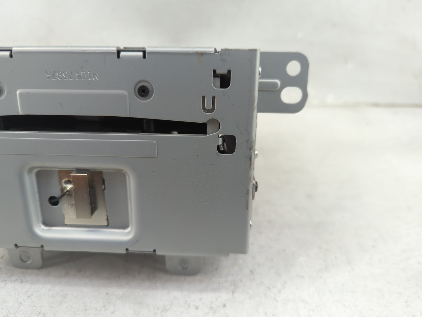 2015-2016 Buick Encore Radio AM FM Cd Player Receiver Replacement P/N:84026635 GA-130-COLR-NT Fits Fits 2014 2015 2016 2017 