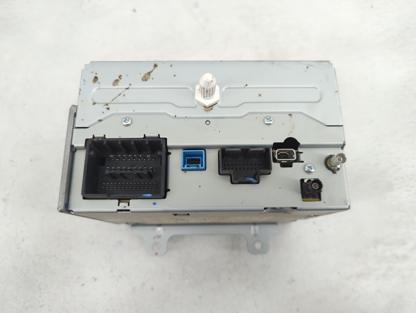 2015-2016 Buick Encore Radio AM FM Cd Player Receiver Replacement P/N:84026635 GA-130-COLR-NT Fits Fits 2014 2015 2016 2017 
