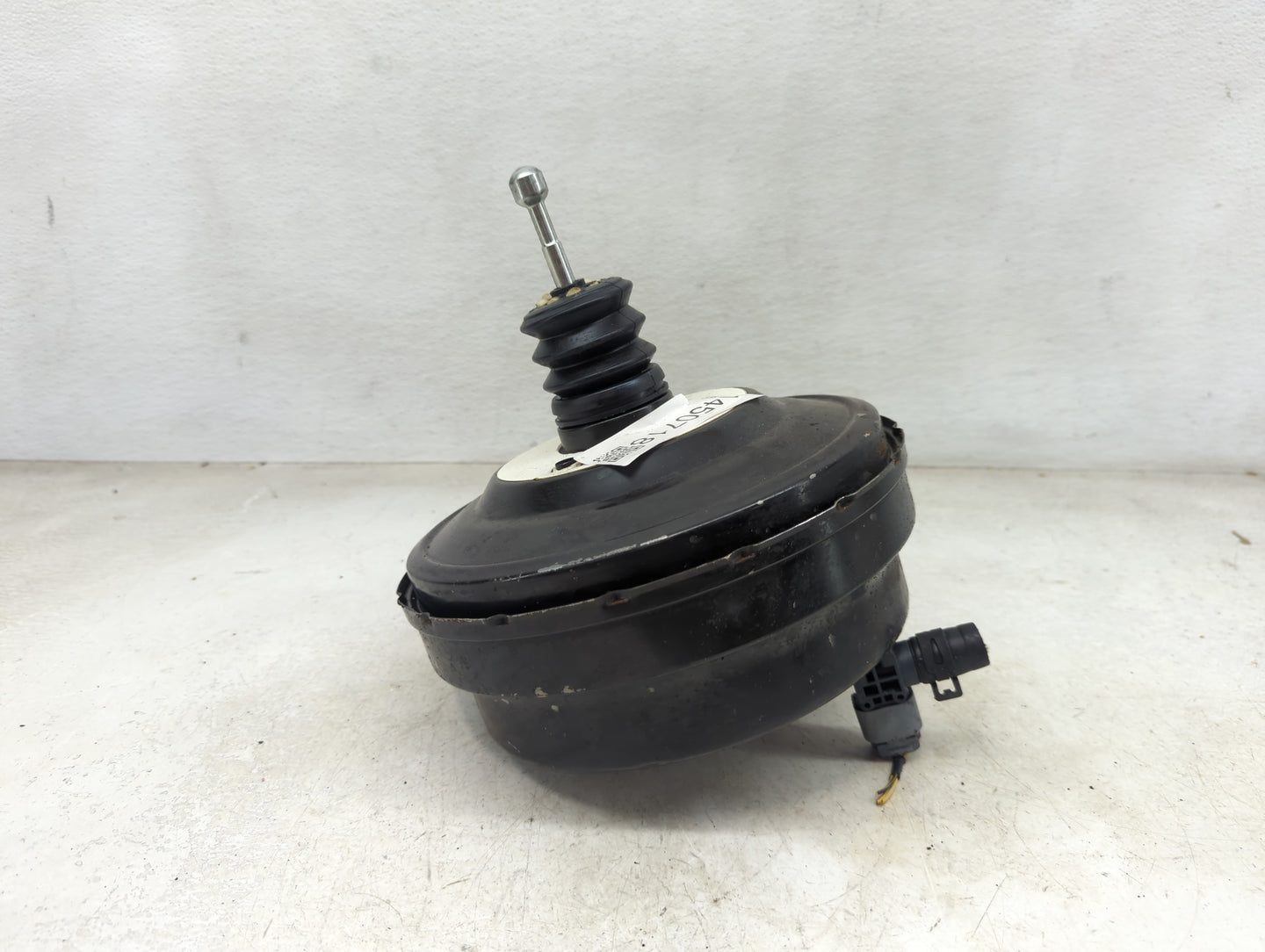 2013-2021 Buick Encore Power Brake Booster Oem - Oemusedautoparts1.com