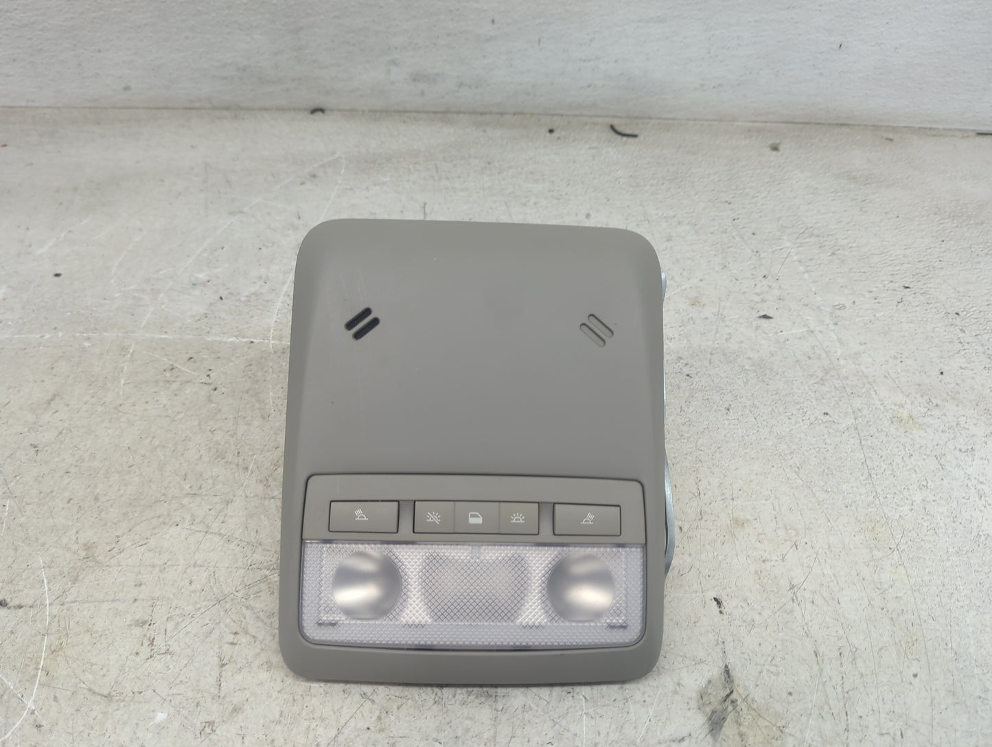 2016 Buick Encore Overhead Roof Console Gray - Oemusedautoparts1.com