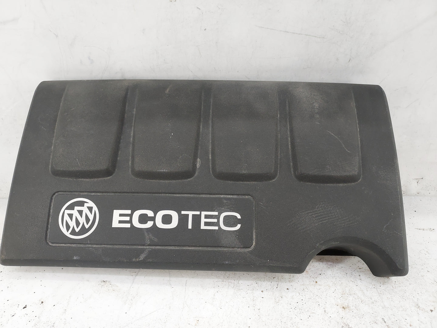 2016 Buick Encore Engine Cover Black - Oemusedautoparts1.com