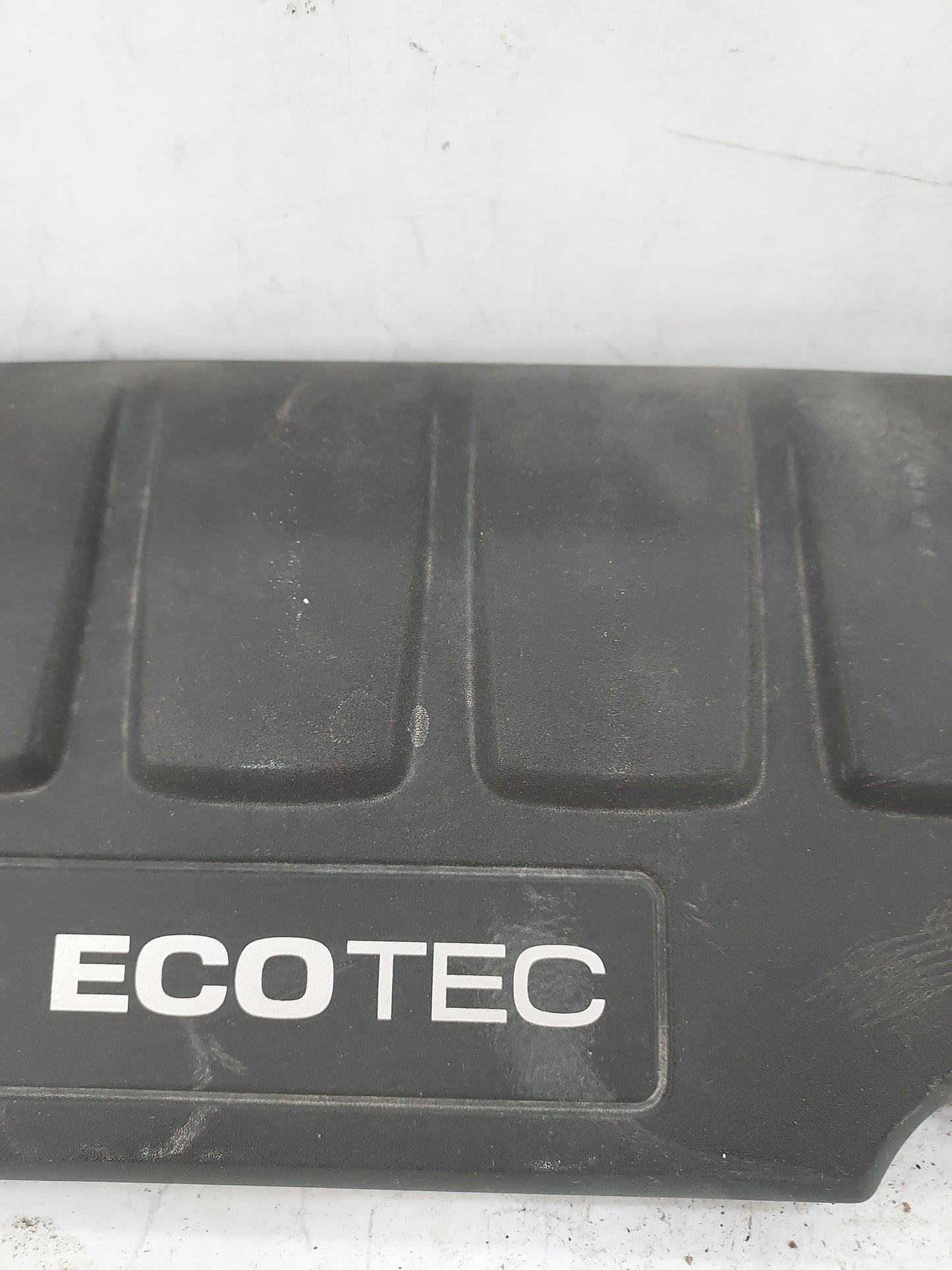 2016 Buick Encore Engine Cover Black - Oemusedautoparts1.com