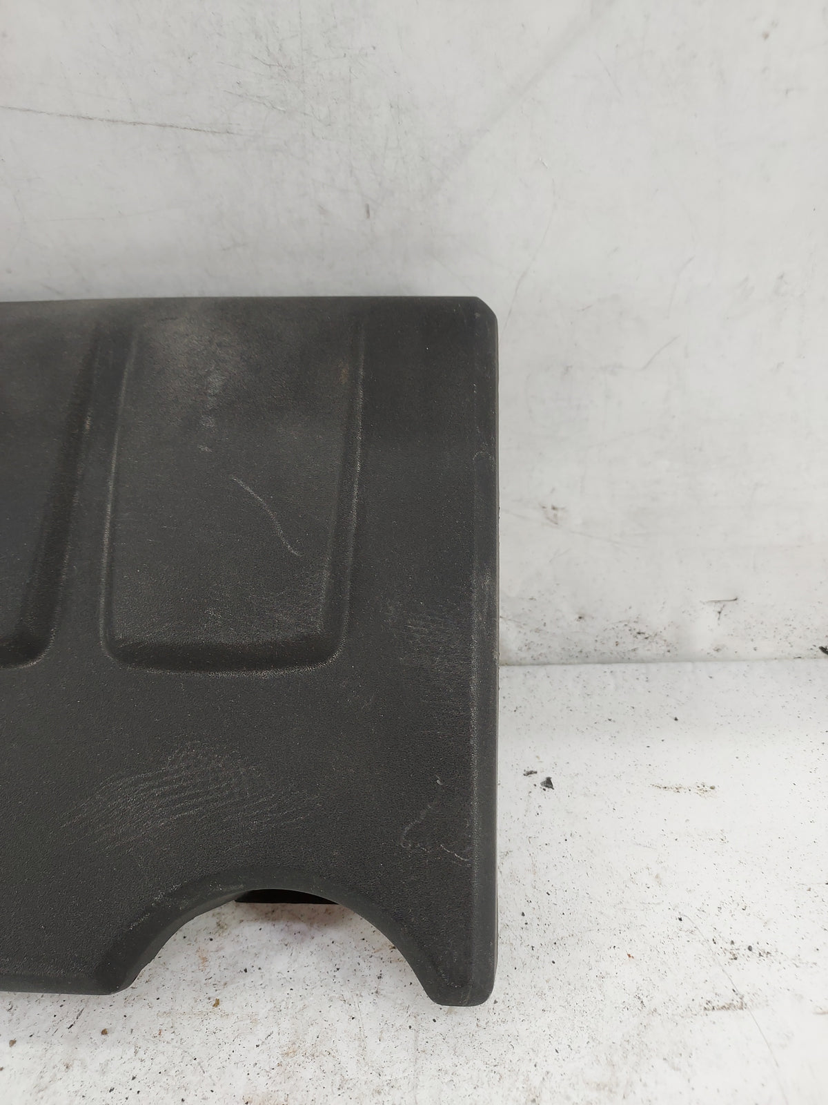 2016 Buick Encore Engine Cover Black - Oemusedautoparts1.com
