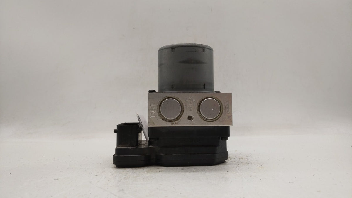 2016 Buick Encore Anti-Lock Brake ABS Pump Module Actuator OEM P/N:42403007 Fits OEM Used Auto Parts - Oemusedautoparts1.com